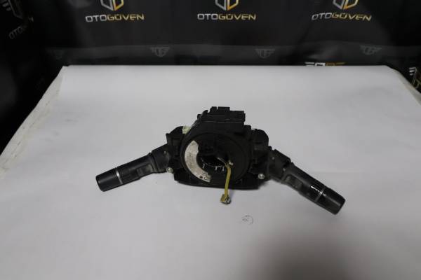 FORD RANGER 3.0 TDCİ ÇIKMA PARÇA  2013-2015 SİNYAL KOLU